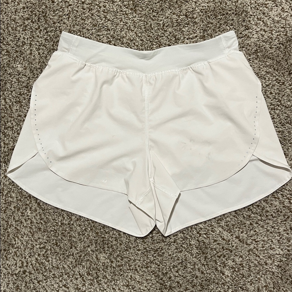 Lululemon Fast and Free High-Rise Classic-Fit Split Short 3" White Size Small - Picture 7 of 7